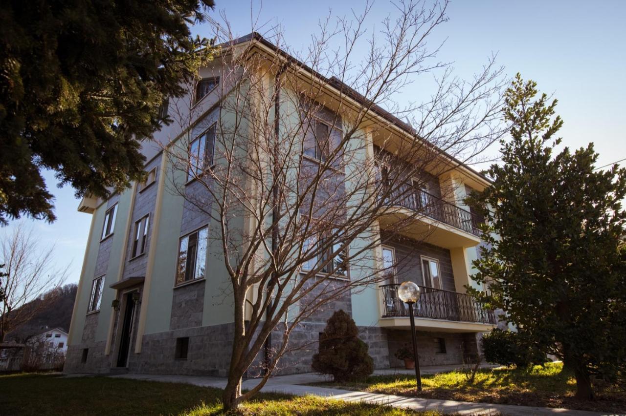 B&B Il Castagno Roccavione ภายนอก รูปภาพ